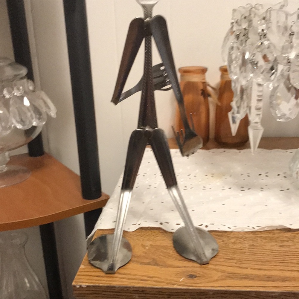 Fork n spoon art form /person done w stainless steel spoons/forks. 12” high - Picture 4 of 8